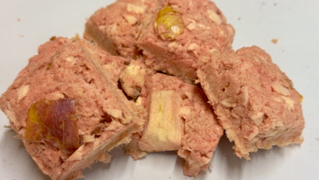 Heavenly Simple Snacks - Oink-N-Apple Squares Dog Treats